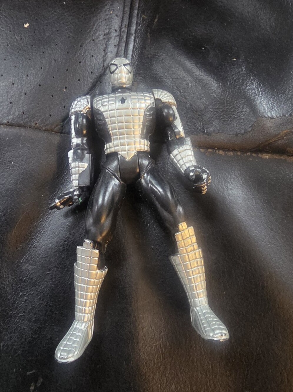 1994 Toy Biz Spider-man Web Of Steel Spider Man black and silver 5in